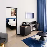 Tribe Centre Hotell Riga
