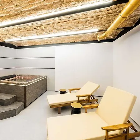 Otel Tribe Center Riga