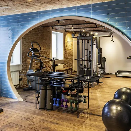 Hotel Tribe Center 4*