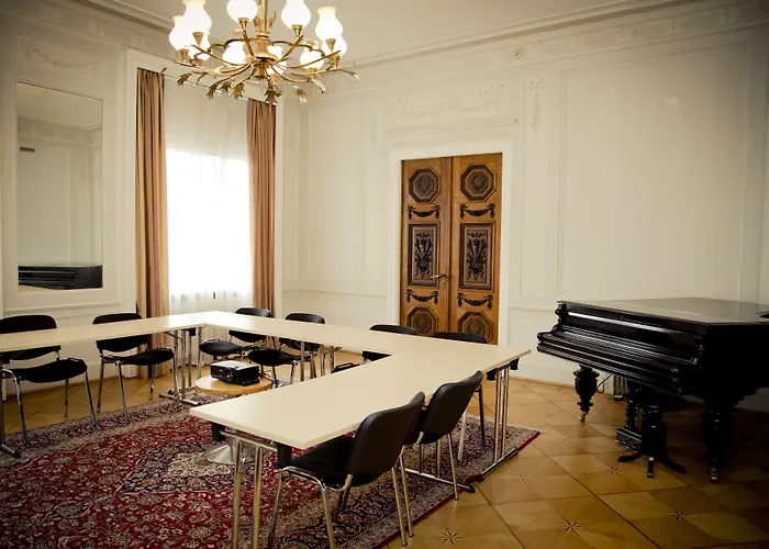 Tribe Center Szálloda Riga