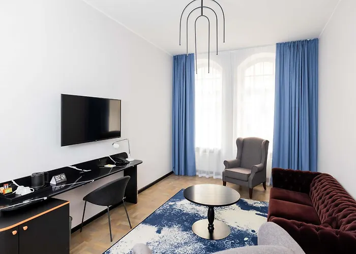 Tribe Center Szálloda