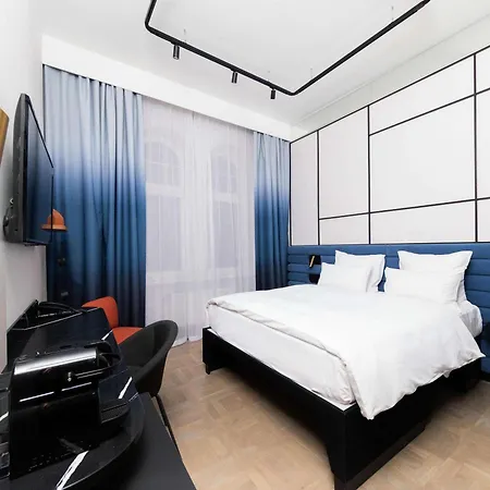 Tribe Center 4* Рига