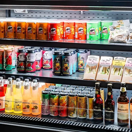 Tribe Center Отель