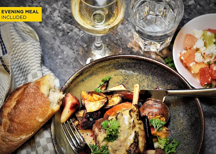 Tribe Center Hotel 4*