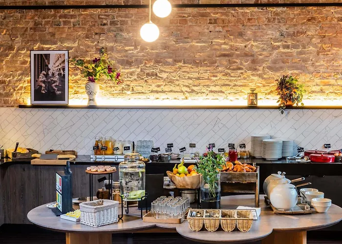 Hotel Tribe Center 4*